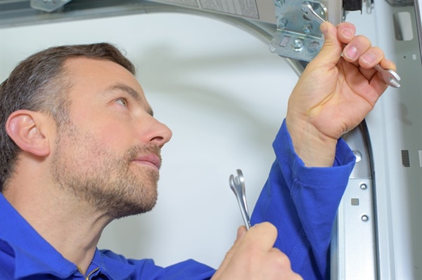 Garage Door Maintenance Tips Every Homeowner Should Know